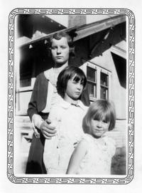 Card daughters